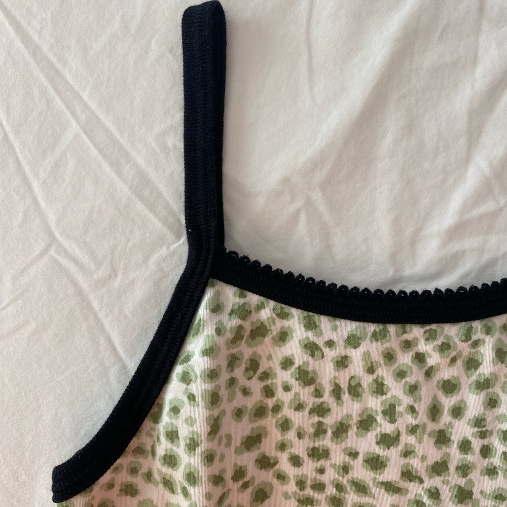 Rare Brandy Melville Belle Cheetah Tank - Picture 4 of 6